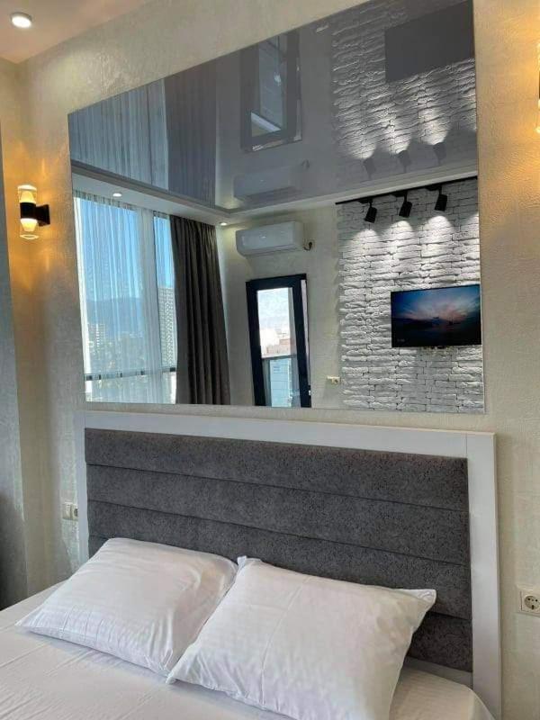 Appartement Dar Tower à Batoumi Extérieur photo